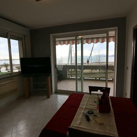 Апартаменты Apartamento Fronte Mare Альгеро Экстерьер фото